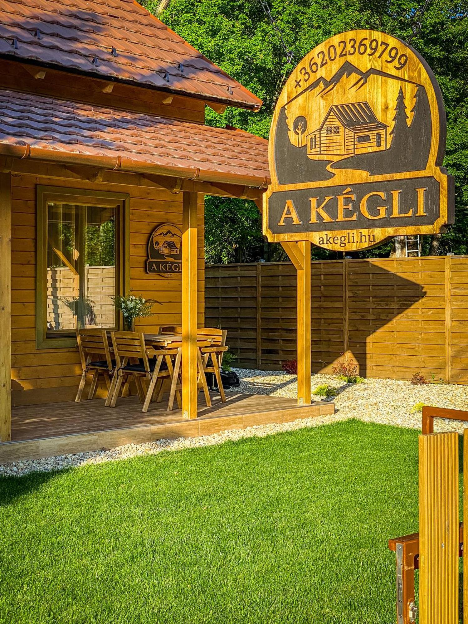 Vila A Kegli Háromhuta Exteriér fotografie